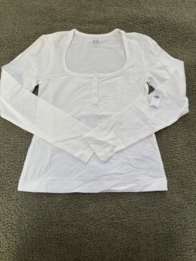 GAP Women's White Long-Sleeve Scoop Henley